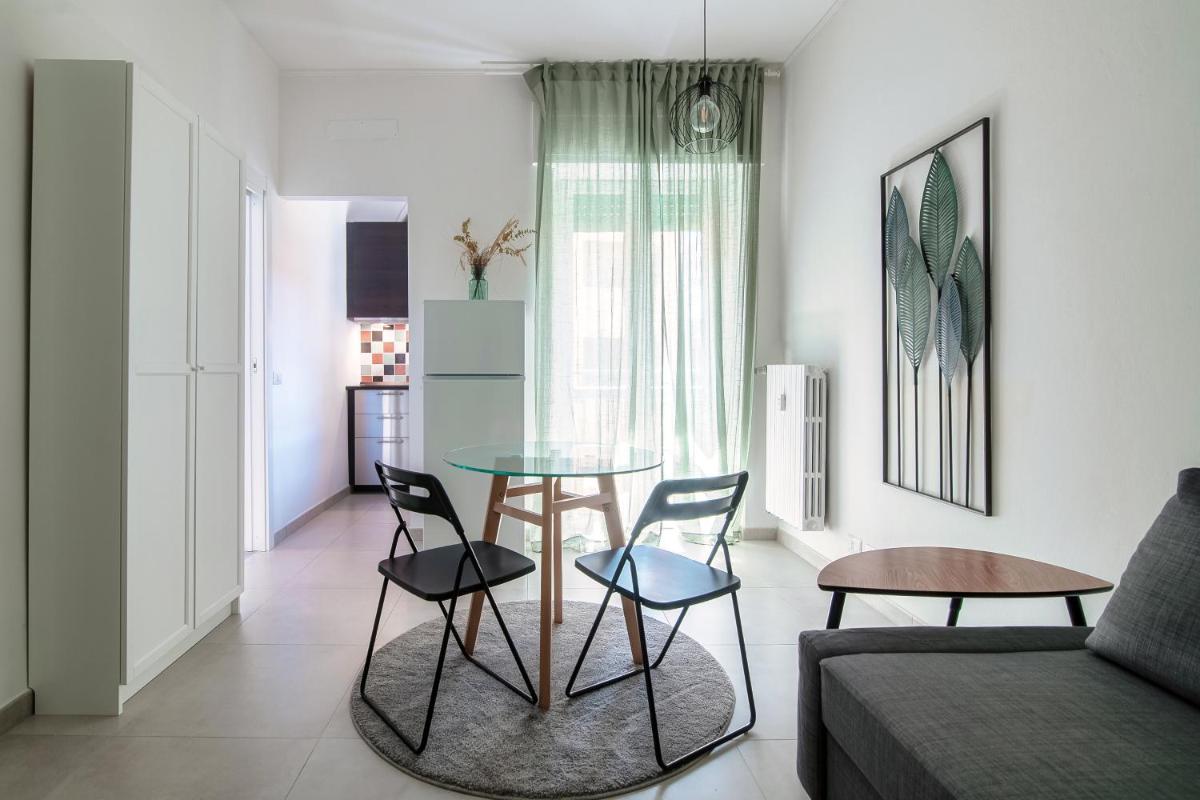ALTIDO Navigli Studio with Balcony - Housity