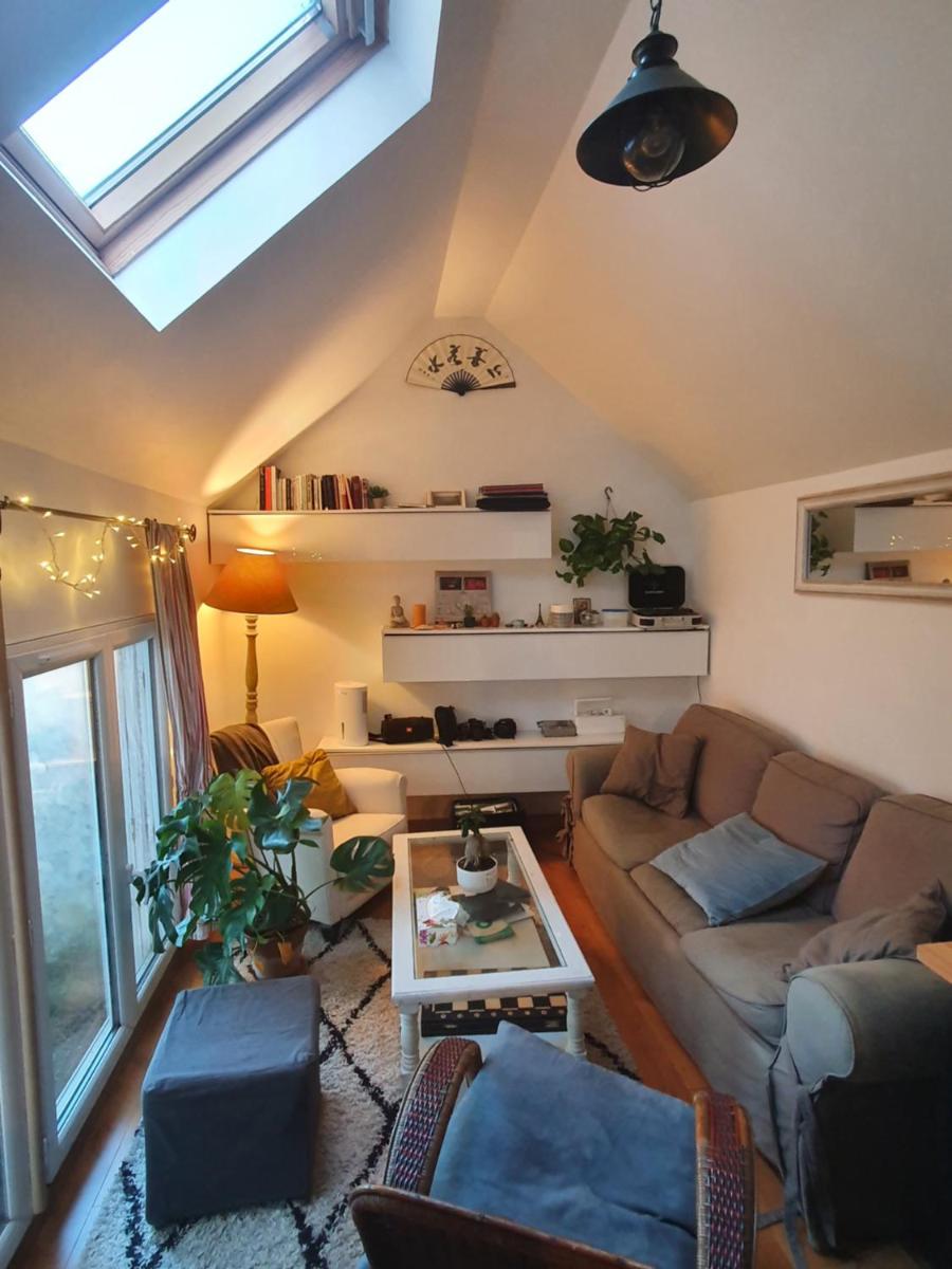 Unique and cosy house located in Paris center - Housity