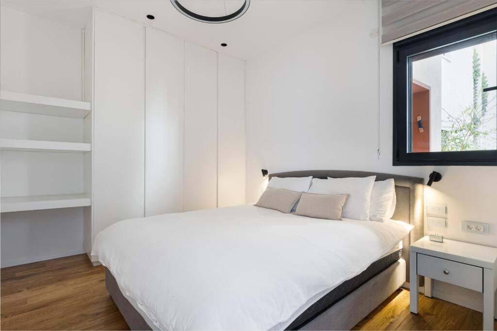 Suitetrails - 2 Bedrooms Prime Location in Yafo Fully Equipped NEW APARTMENT in Jaffa