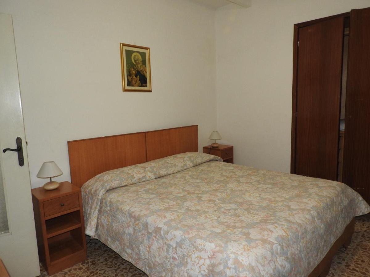 Appartamenti Lungomare Circeo - Hizvo