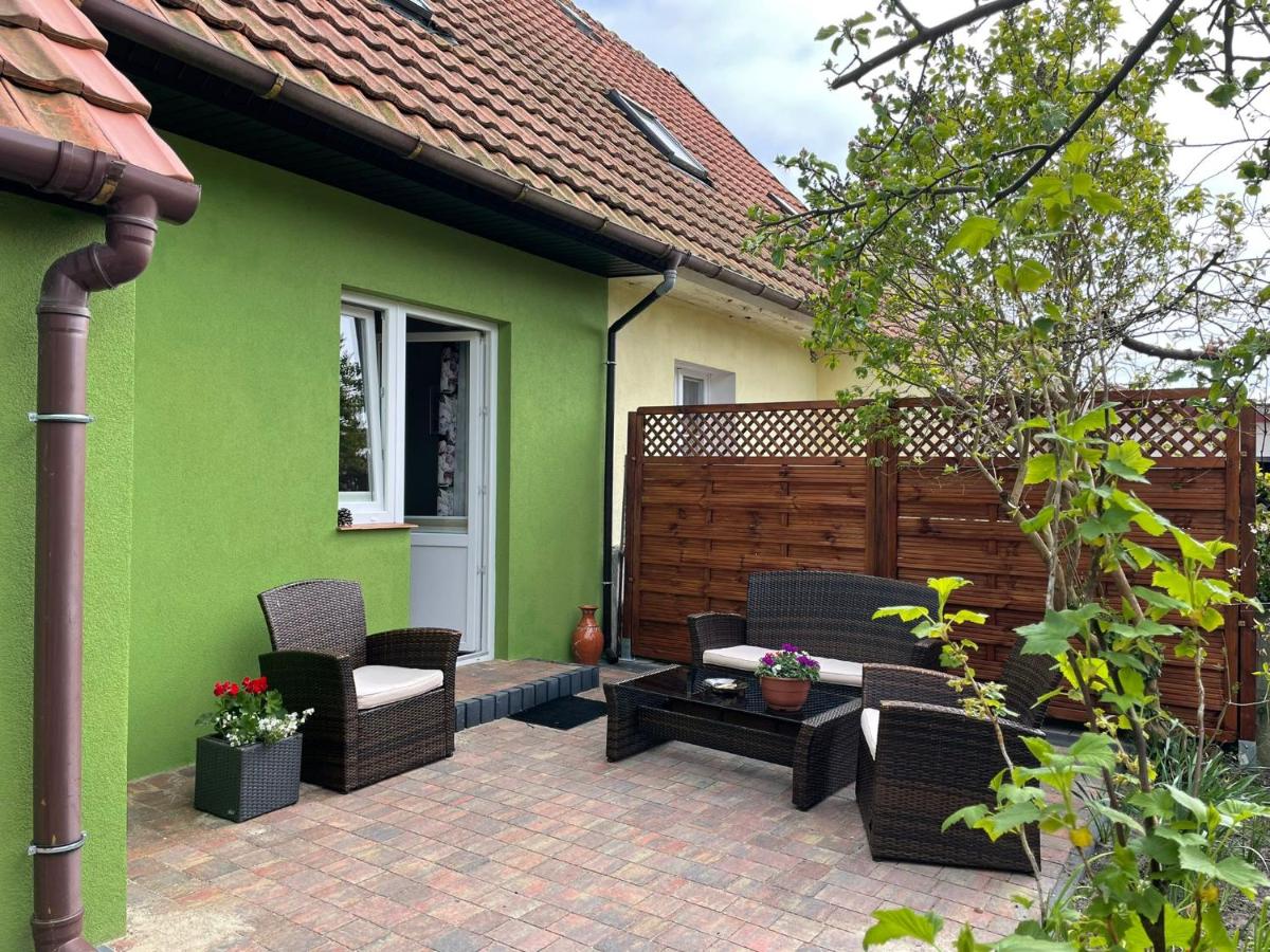 Domek Zielony - Housity