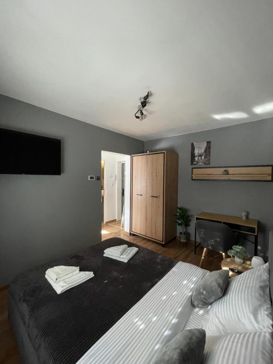 Cozy Studio 1 Bedroom nearby Value Center Mall - Housity