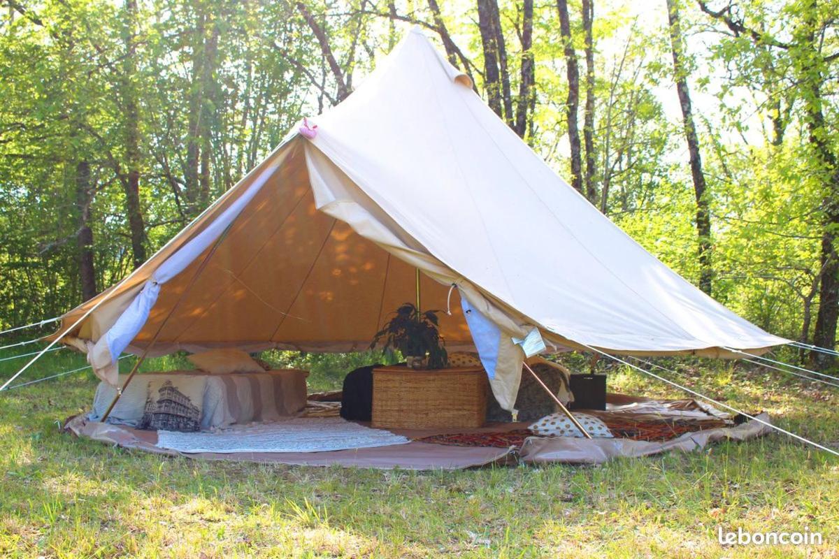 Tente tipi aux Gorges de l'Aveyron - Housity