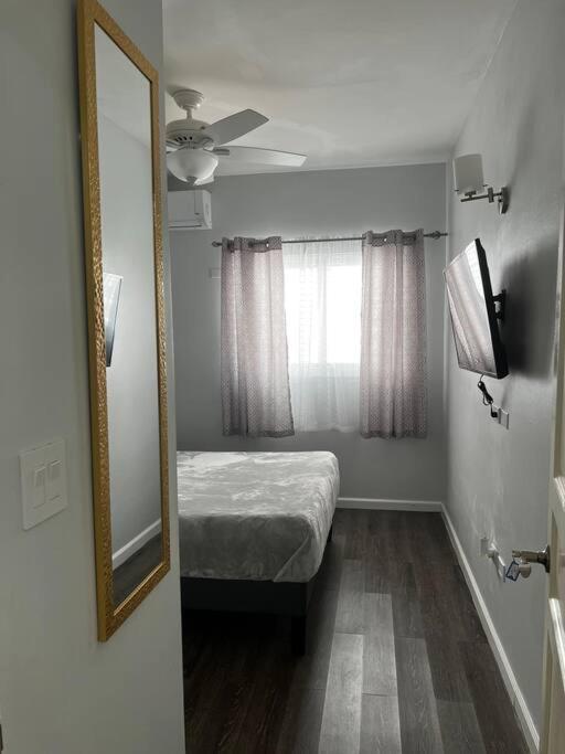 Spacious 1 Bedroom Apartment, With pull out Couch - Housity