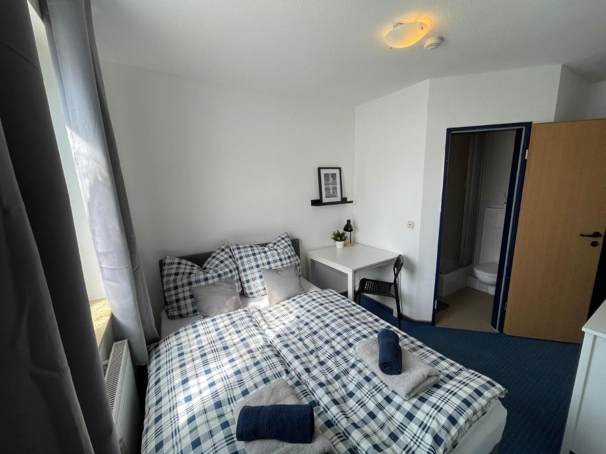 Gästezimmer Kreuzheide - Housity
