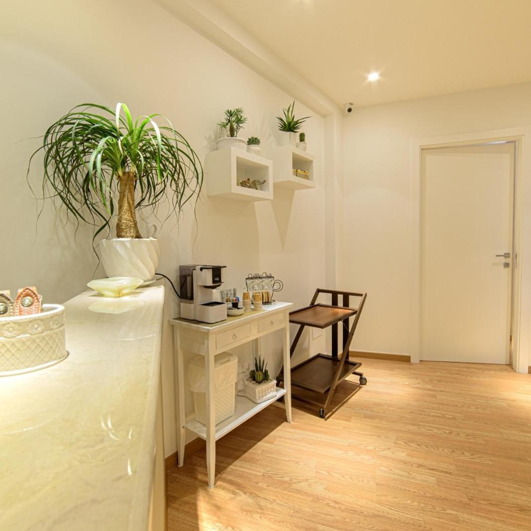 Aminta - Rooms & Wellness - Hizvo