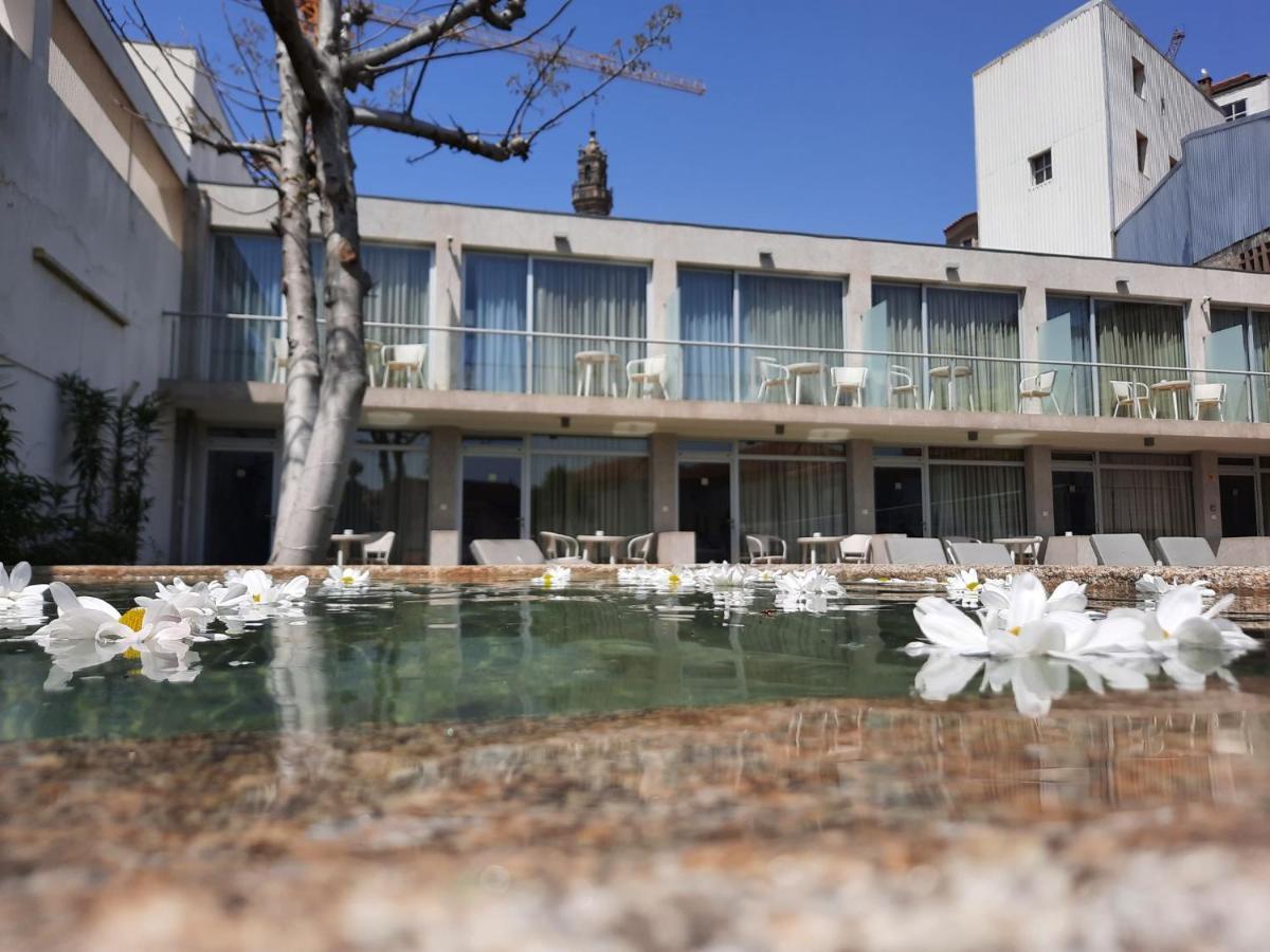 O edifício onde o aparthotel está situado