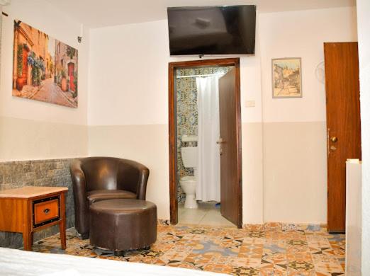 Vitrage Guest House - Housity