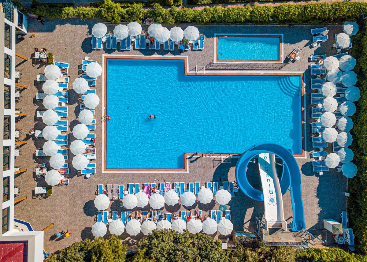 Blue Star Hotel - Housity