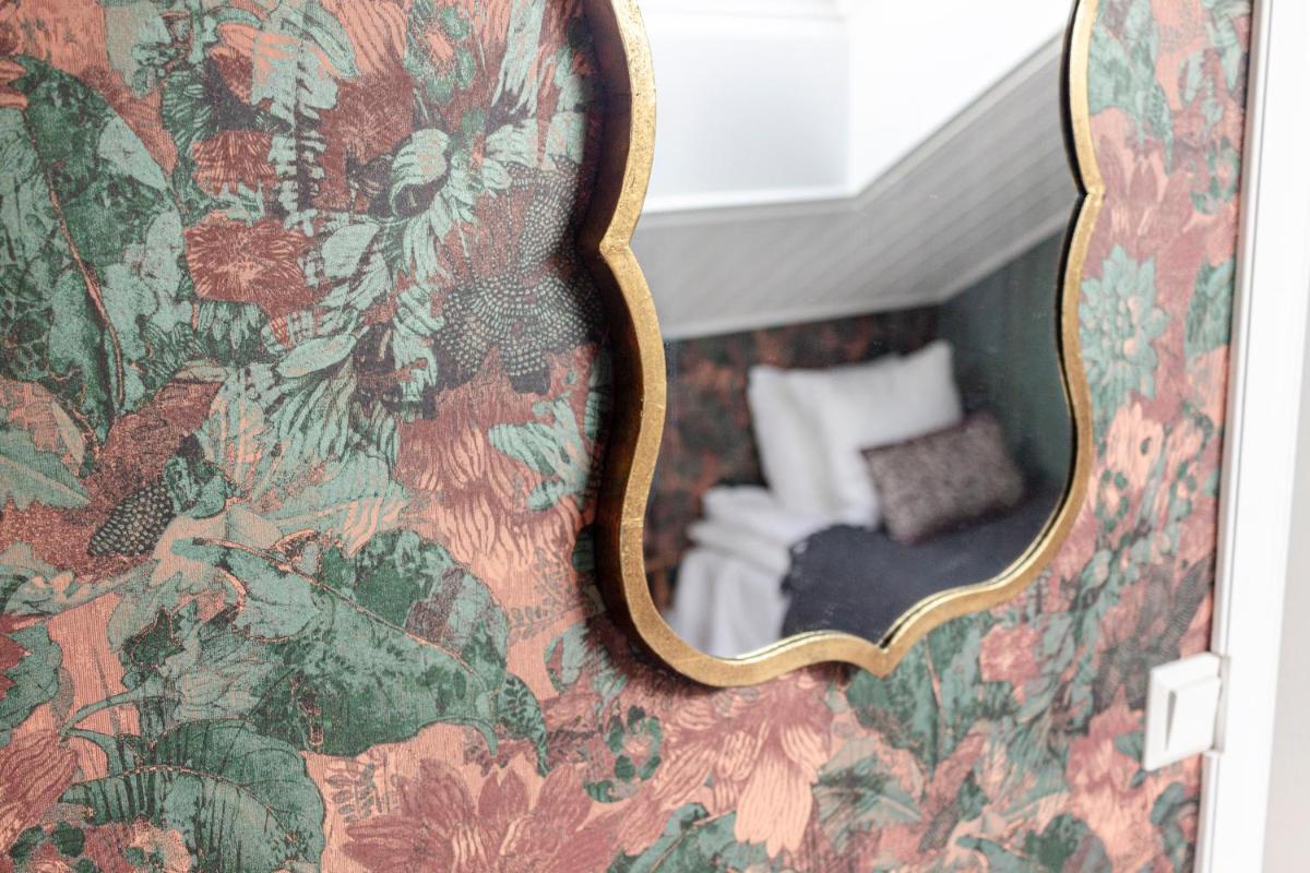 Rosenhill Bed & Breakfast - Housity