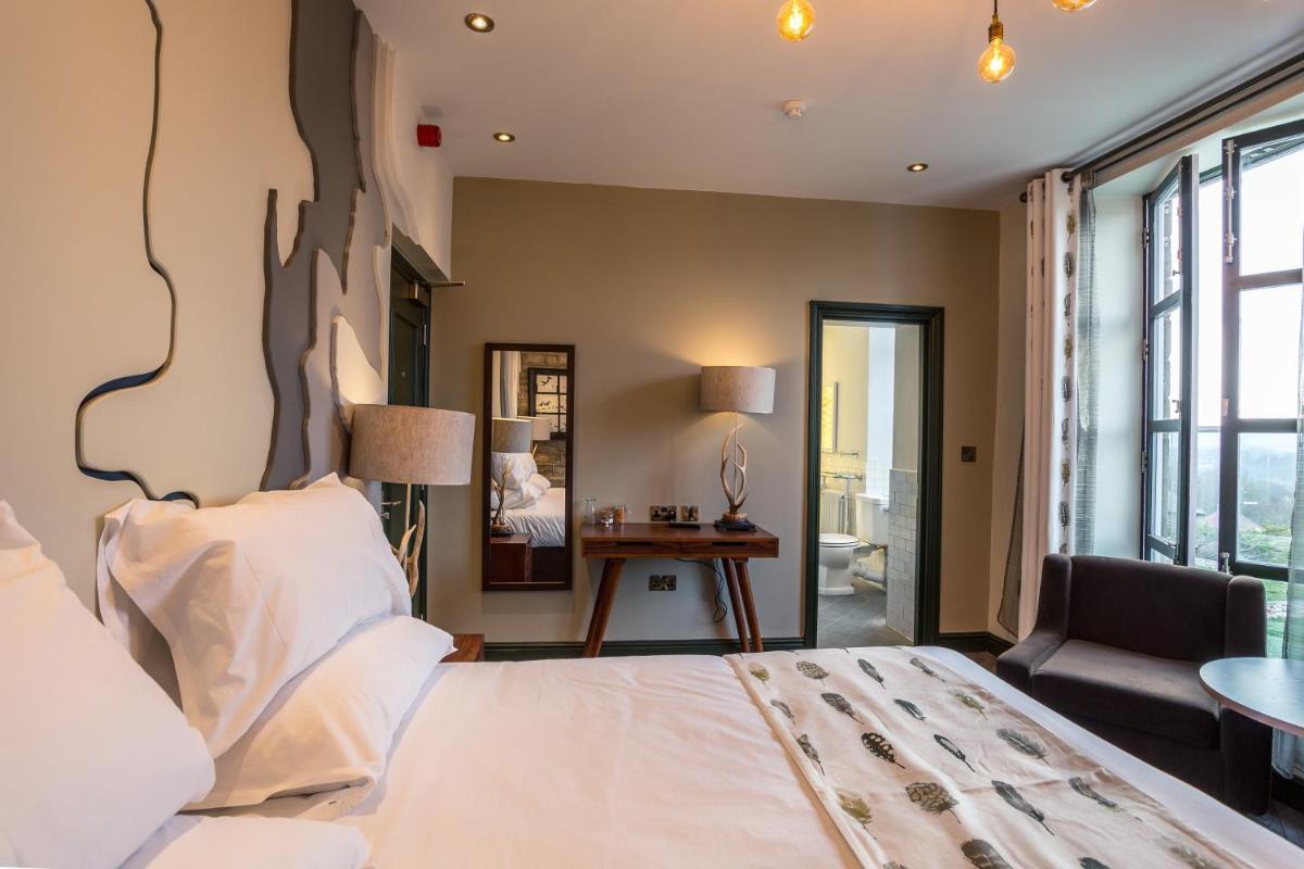 Eagle and Child, Ramsbottom - Housity