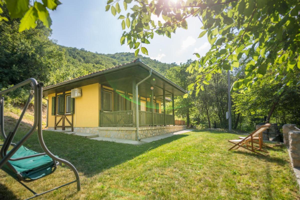Vila Camelia - Housity