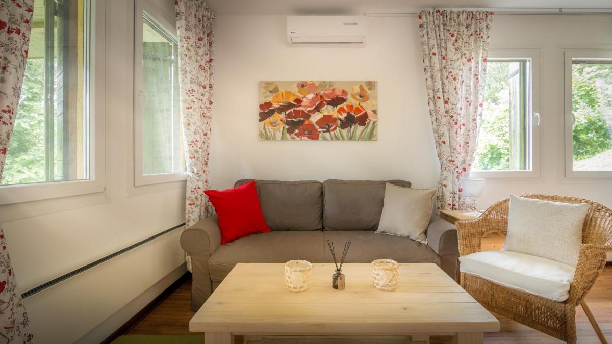 Vila Camelia - Housity
