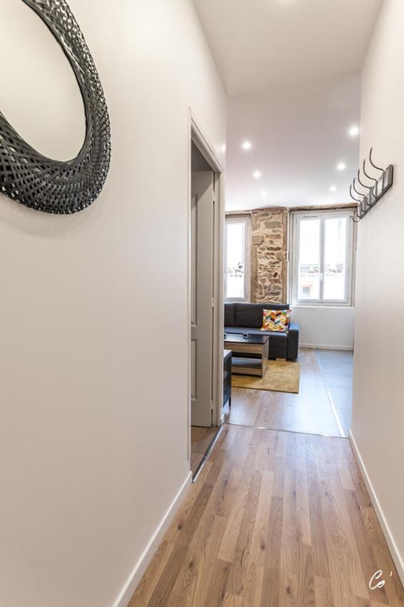 COSY COMEDIE - Housity