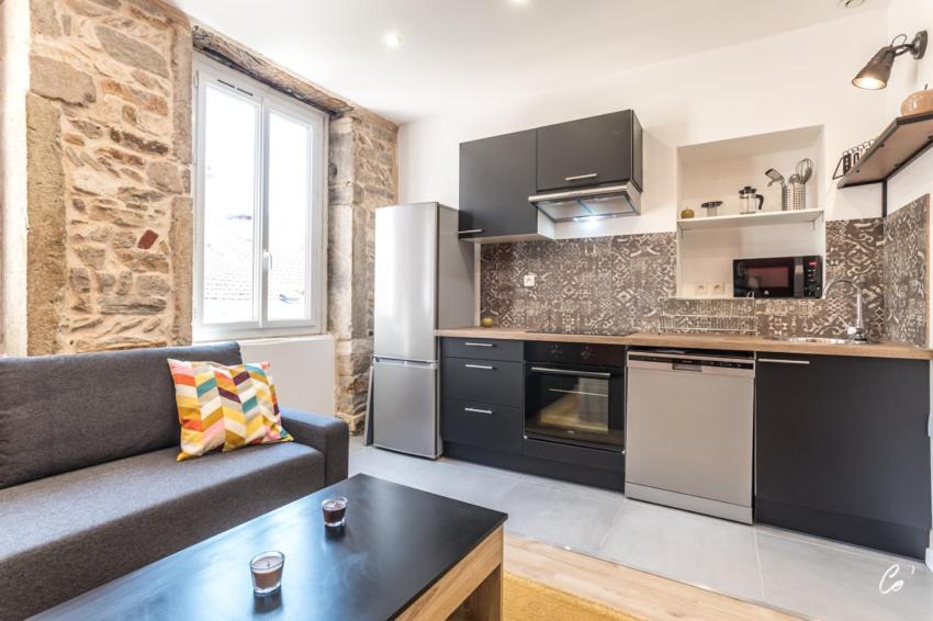 COSY COMEDIE - Housity