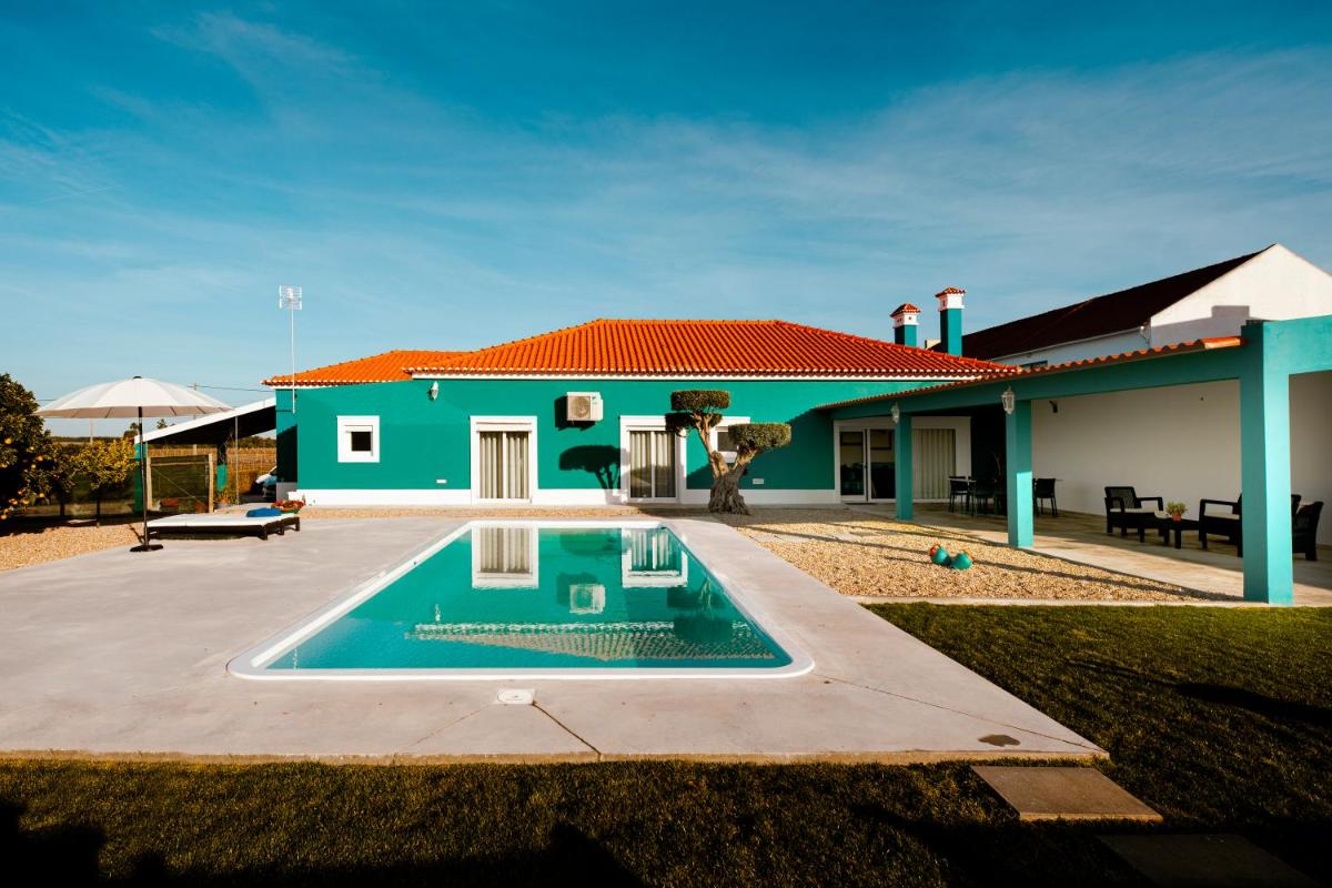 Delmira Vineyard House - Housity