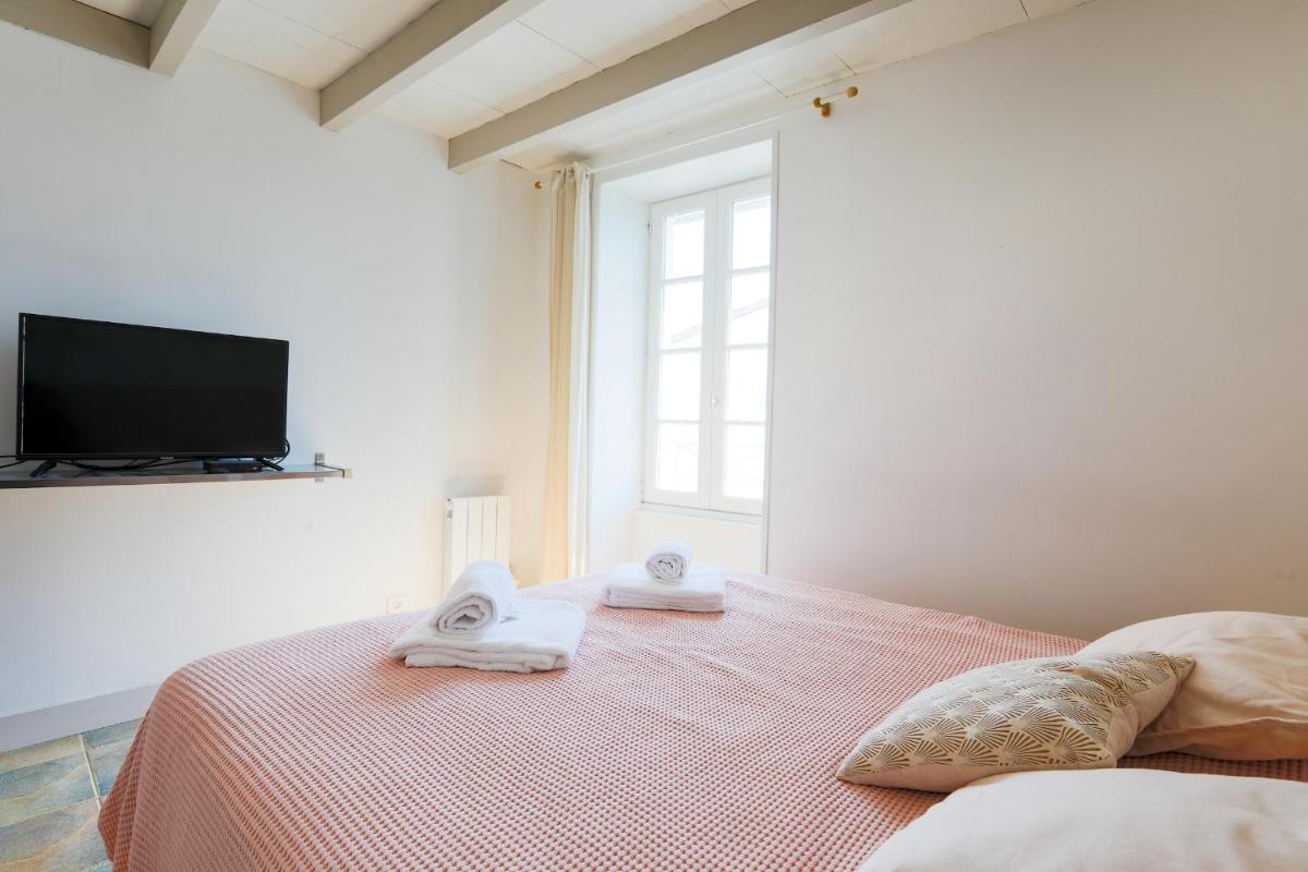 Maison pour 4 à Ars-en-Ré entre port et plage - Housity