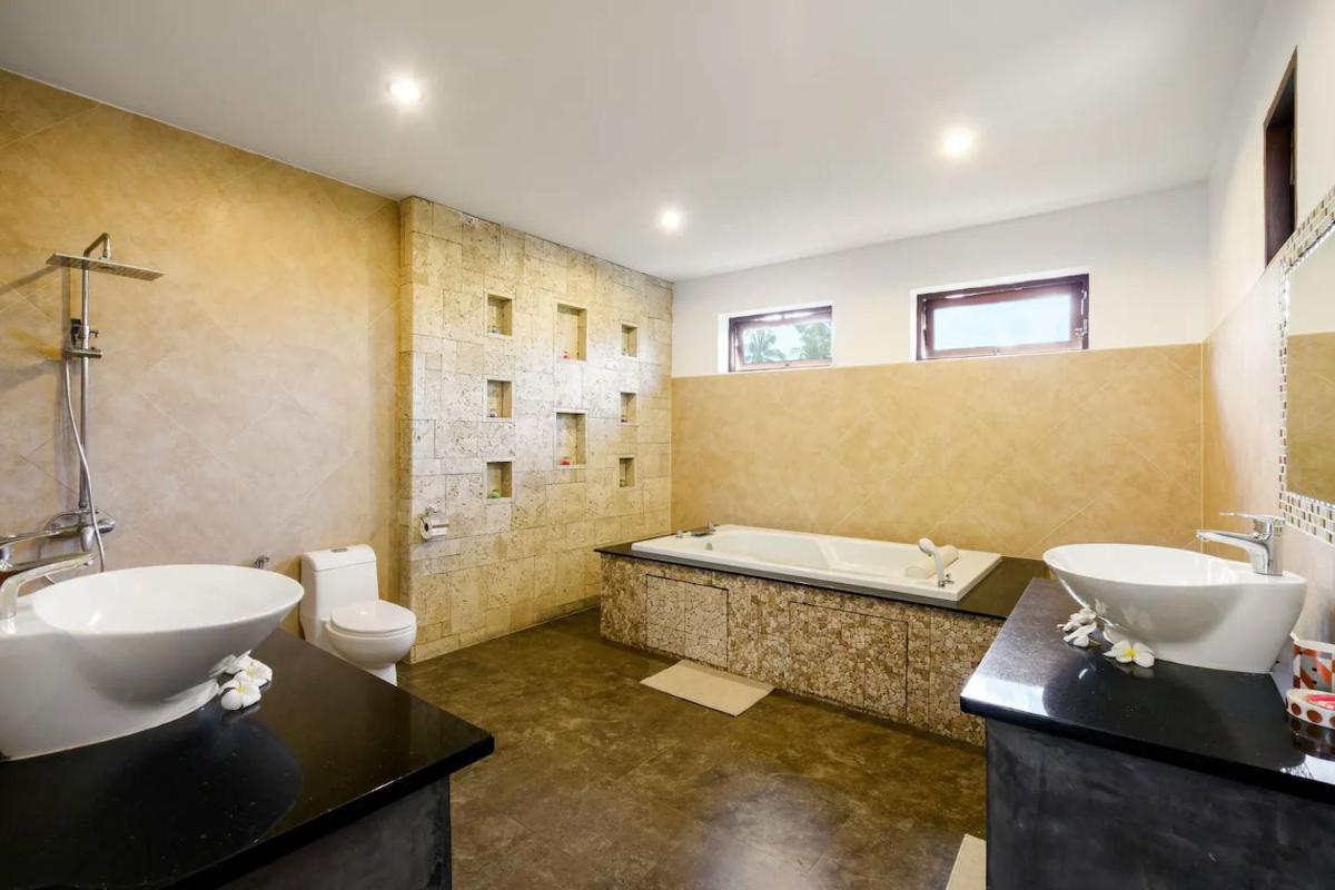 Villa E - Housity