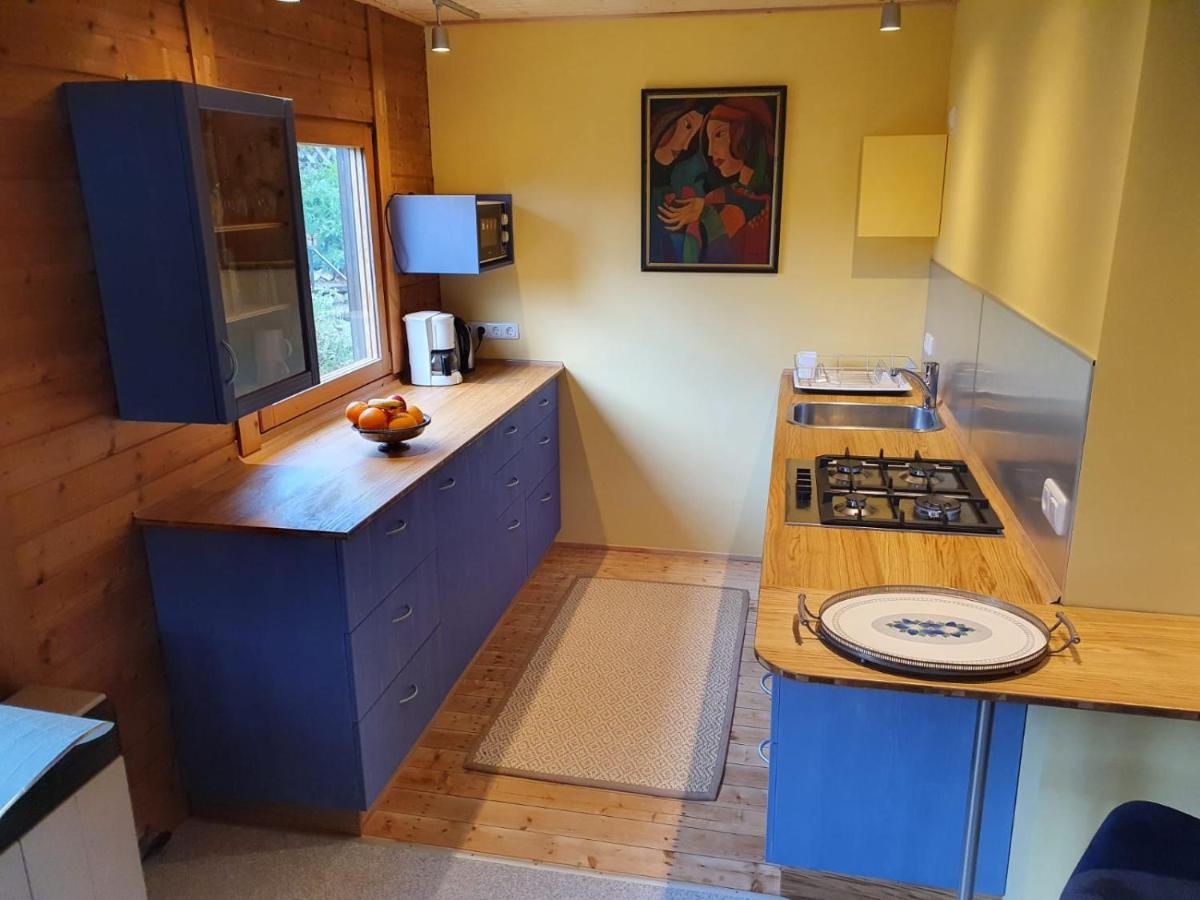 Gemütliches Ferienhaus mit grossem Garten, ideal für Naturliebhaber - Housity