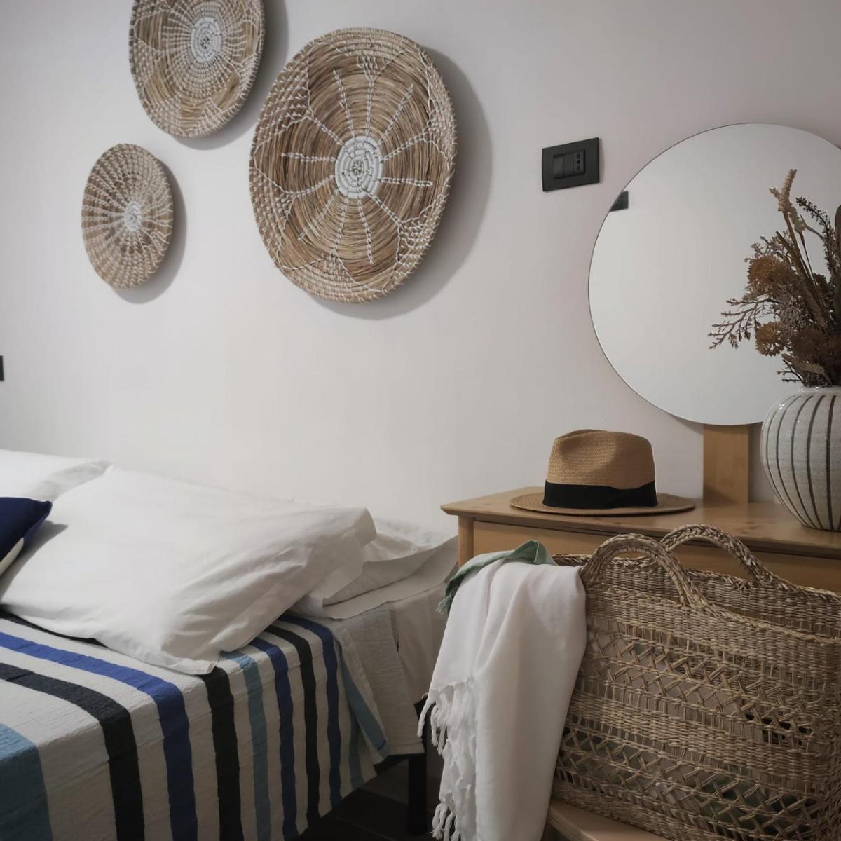 Maison Exotique - Riomaggiore / Cinque Terre / Beach Travel - Hizvo