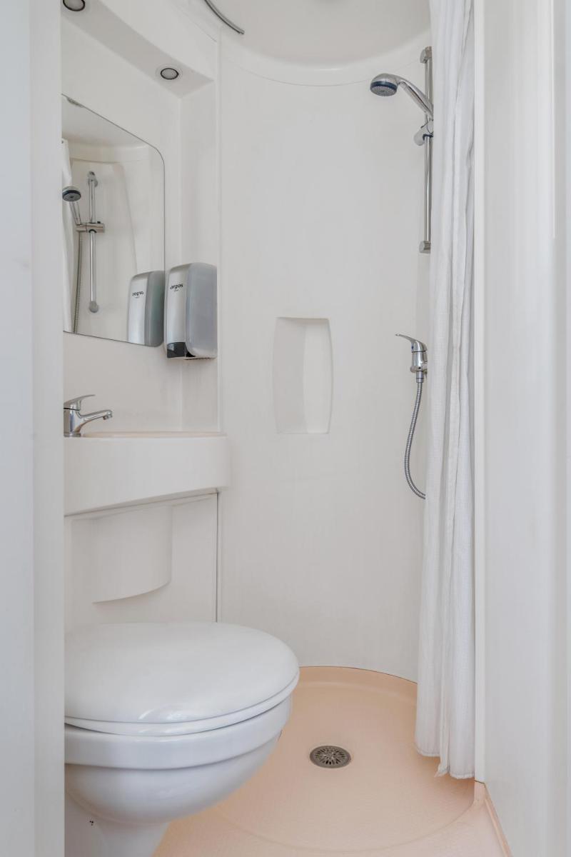 Premiere Classe Rouen Nord - Barentin - Housity