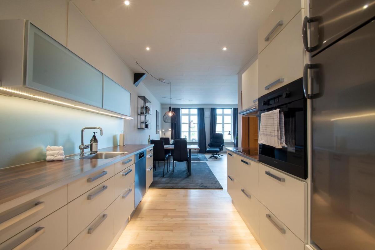Suitetrails - Central City Apartment