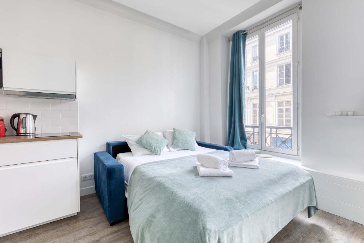 New & Design 1bd Flat in the Heart of le Marais - Housity