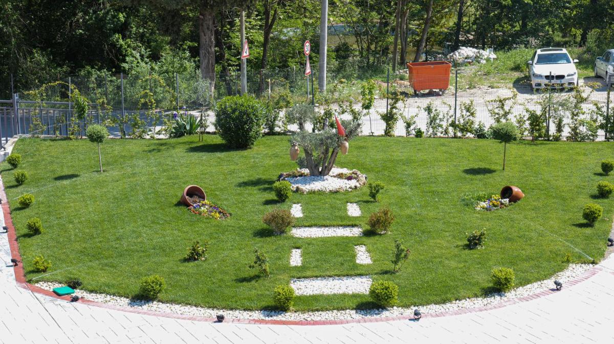 Petrela Homes - Housity