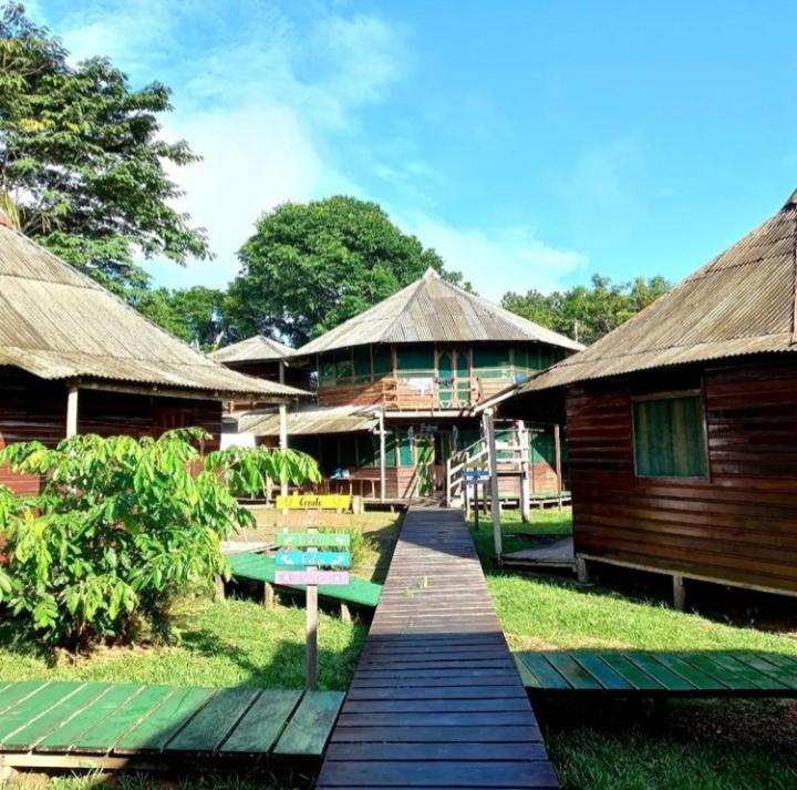 Amazon Gero Tours - Housity