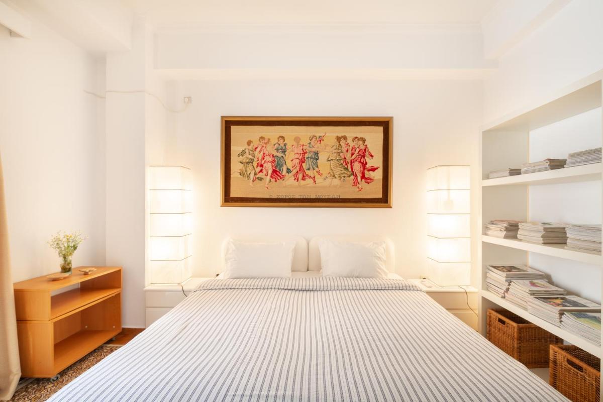 Vibrant in Pangrati by Athenian Homes - Housity