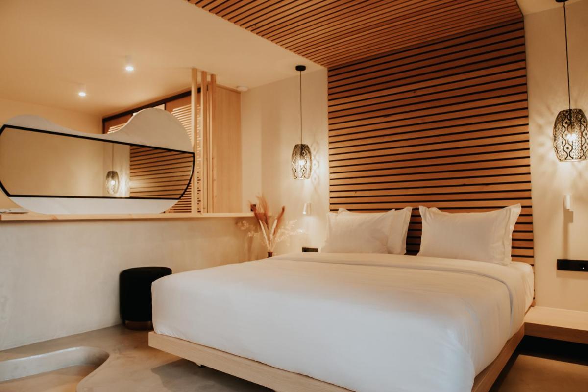 Suitetrails - Somnus Suites Parga