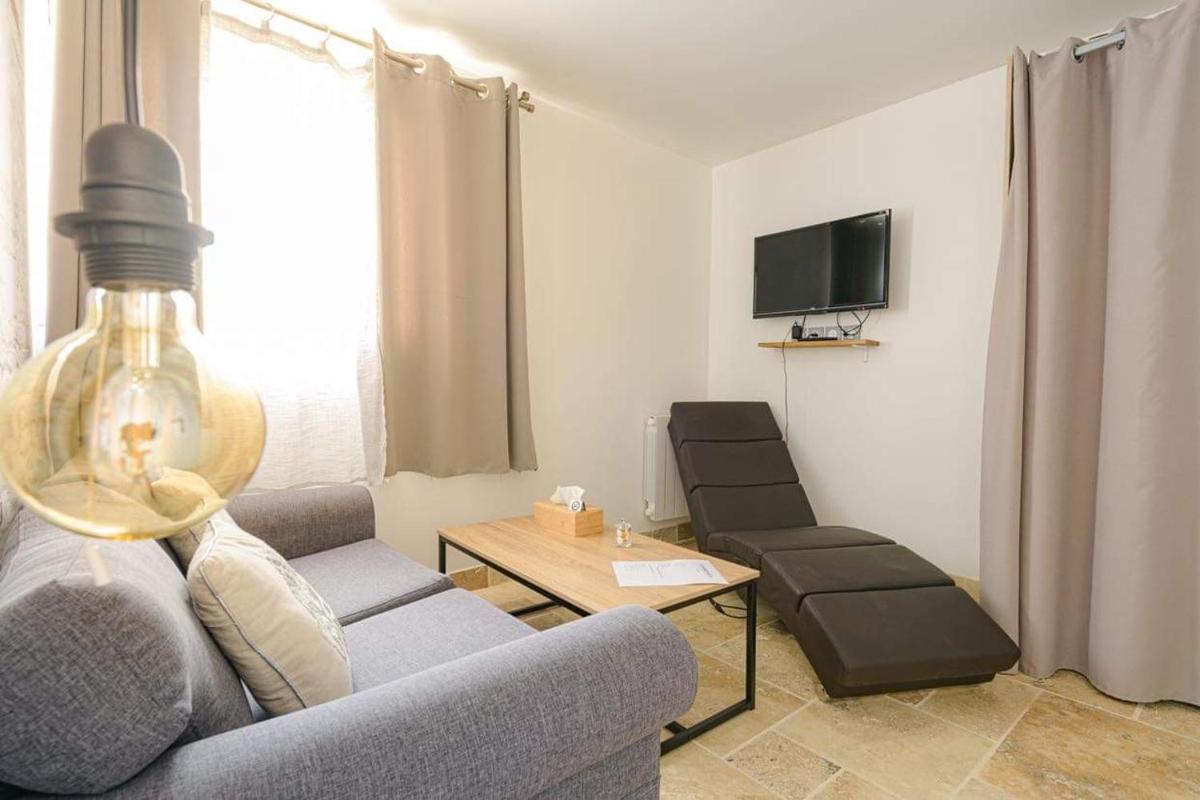 Suite avec SPA privatif à ALBI La Mascrabiere BED & SPA - Housity