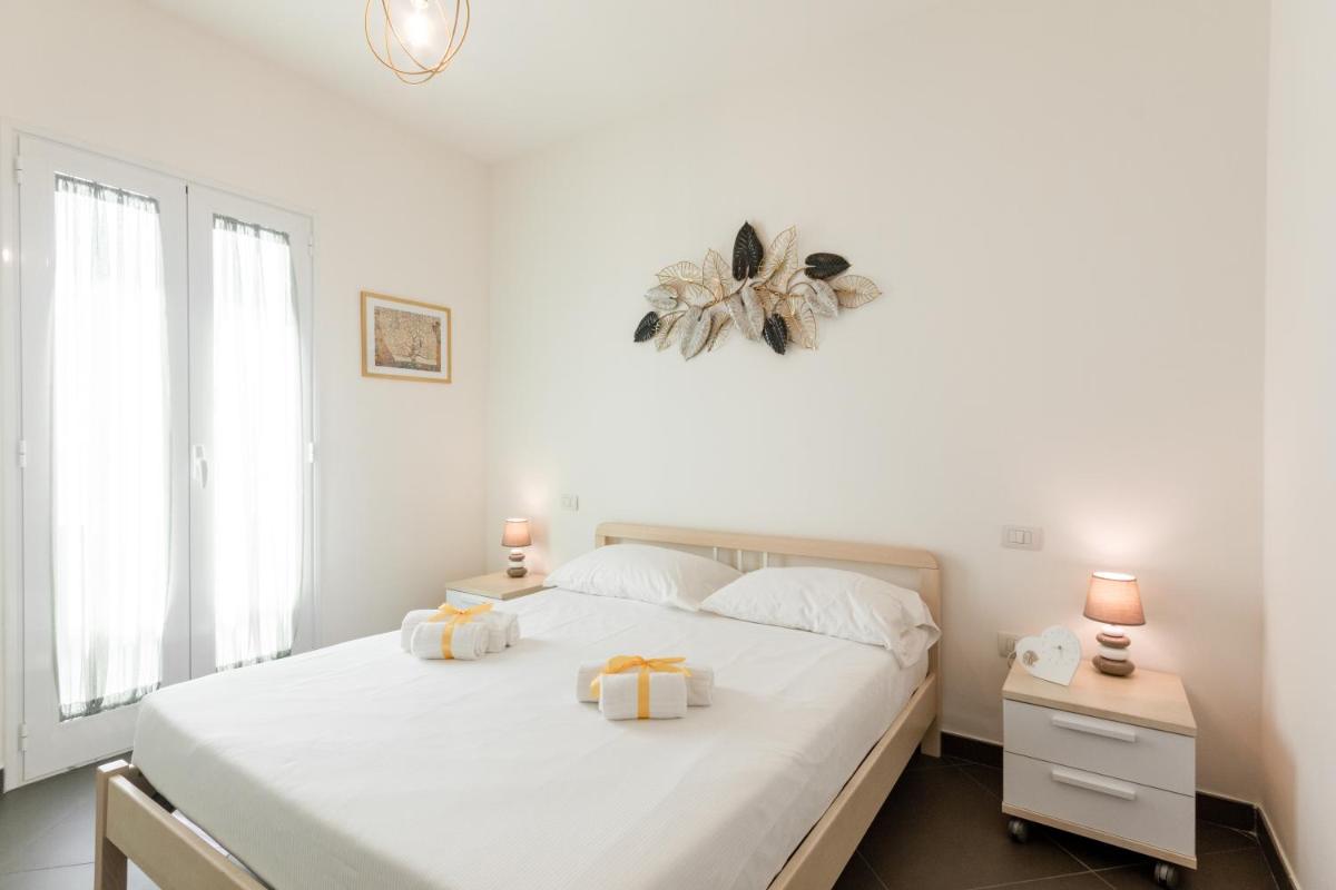 Salento Seaside Villa with pool - Housity