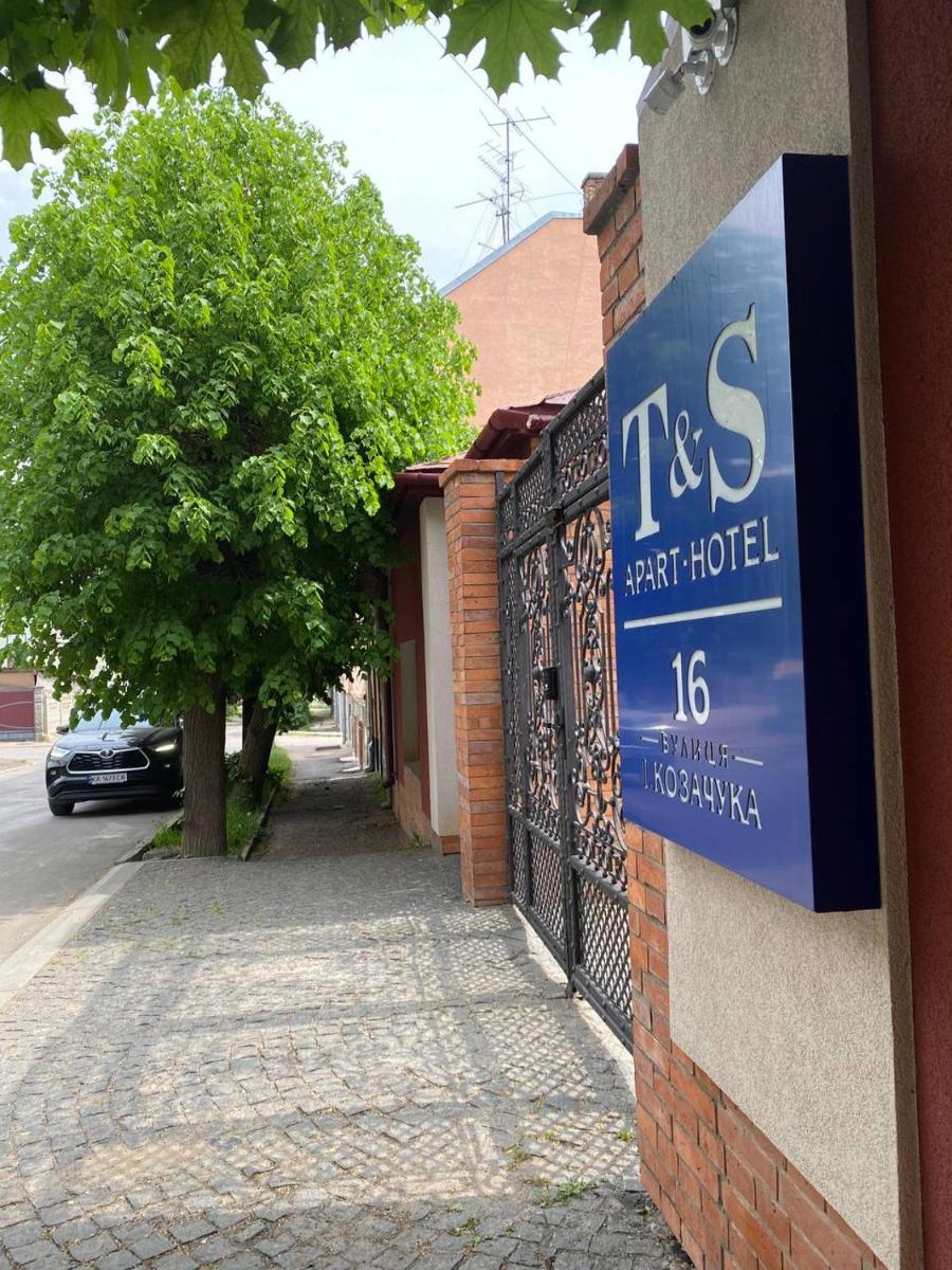 T&S Apart-Hotel - Housity