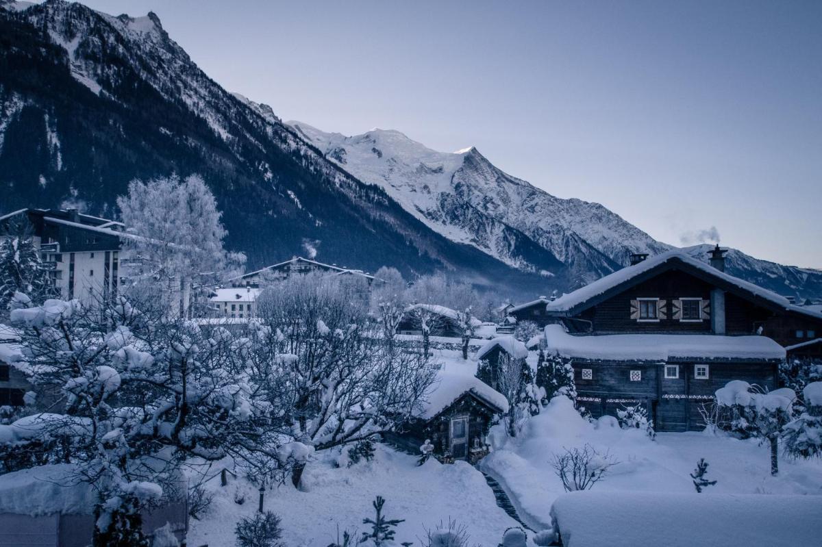 L'établissement Chalet-Hôtel Hermitage en hiver