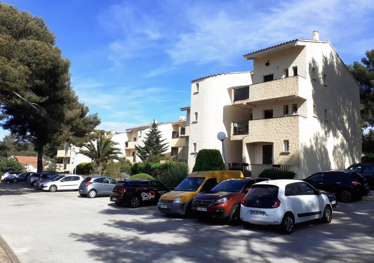 T1 avec Piscine à 300m des Plages pour 4 personnes - Résidence SAINT ELME - Housity