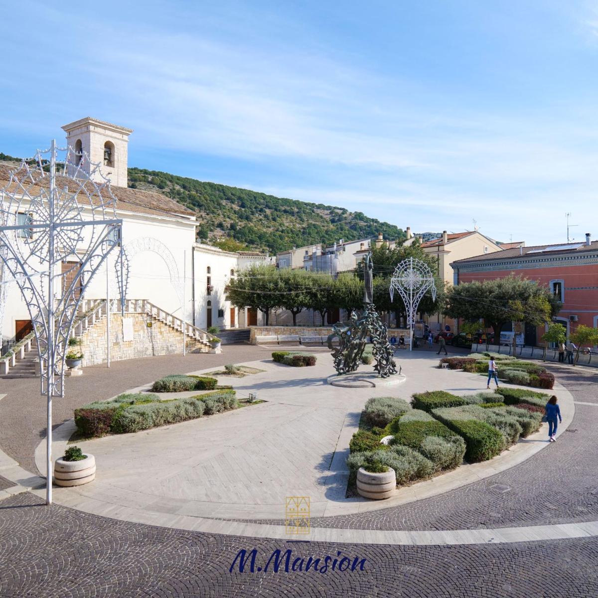 M.Mansion - Housity
