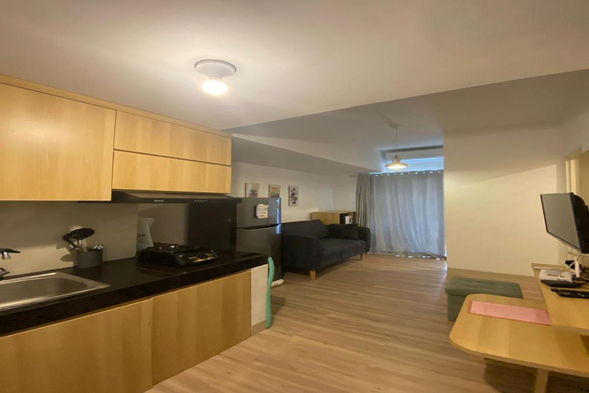 Apartment Serpong Garden by Kakarama Room - Housity