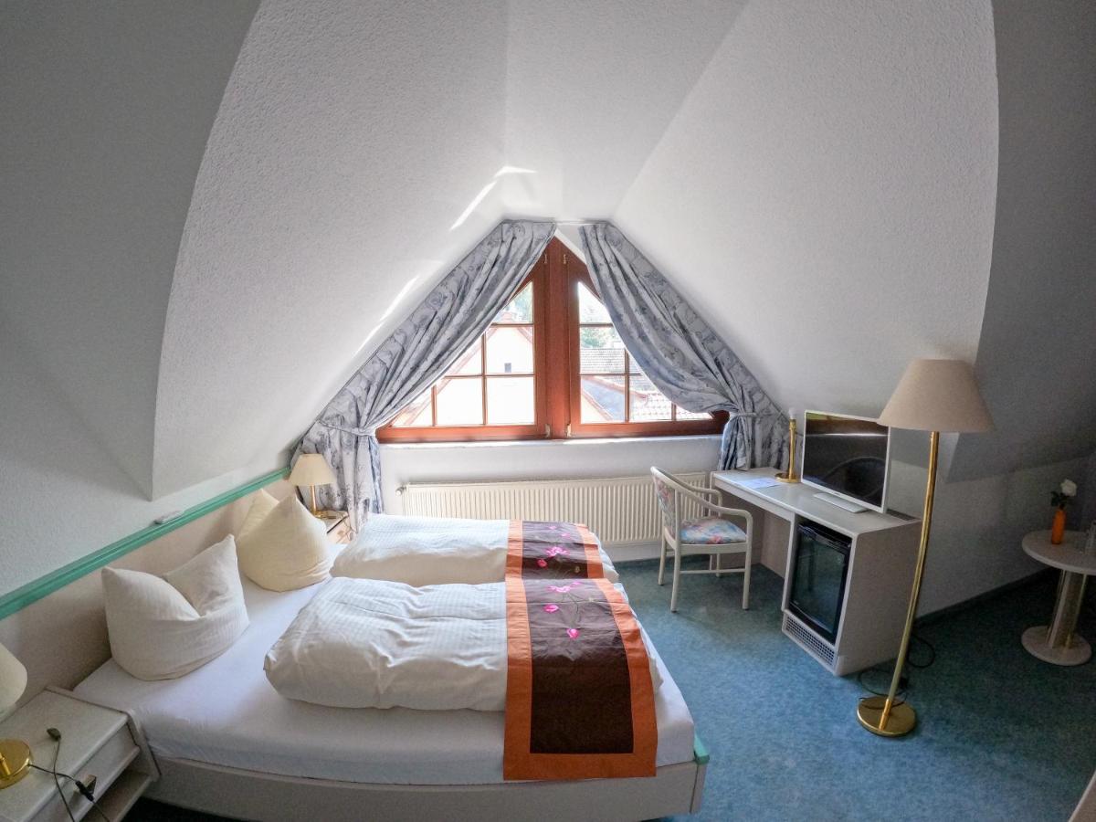 Hotel Diana - Housity