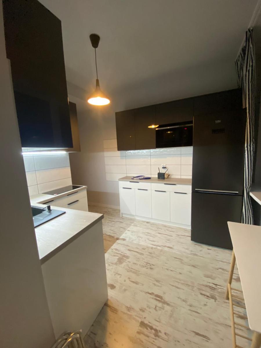 Apartament nad jeziorem Białym - Housity