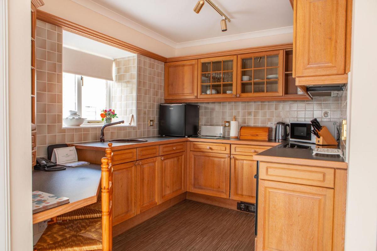 Balnagown Estates Peat Cottage - Housity