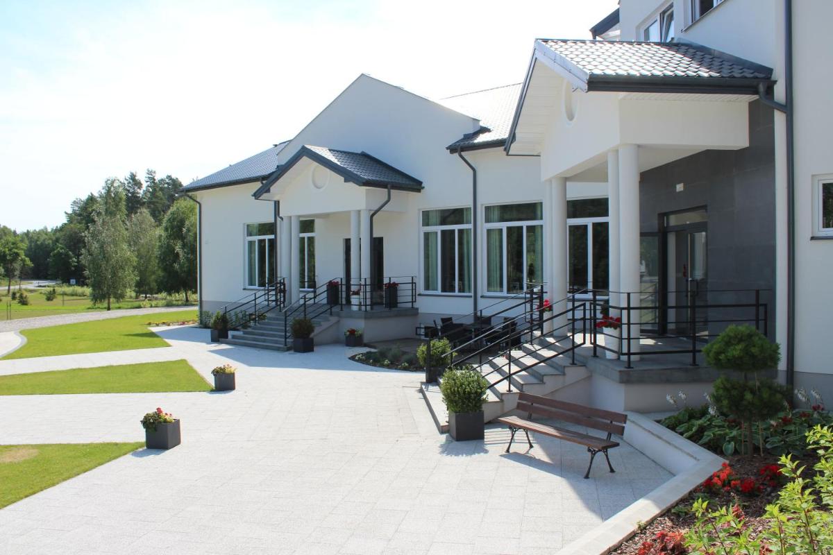 Albizja Hotel - Housity