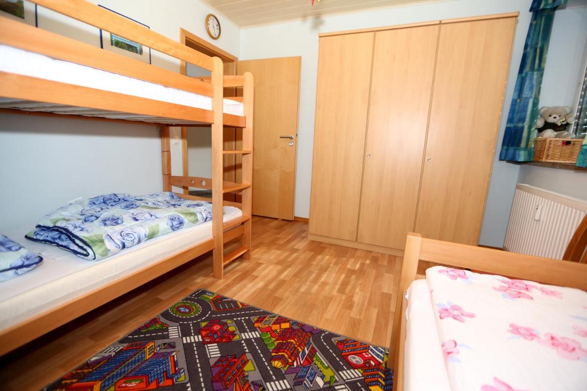 Ferienwohnung Maria Waldblick 95 qm, - Housity