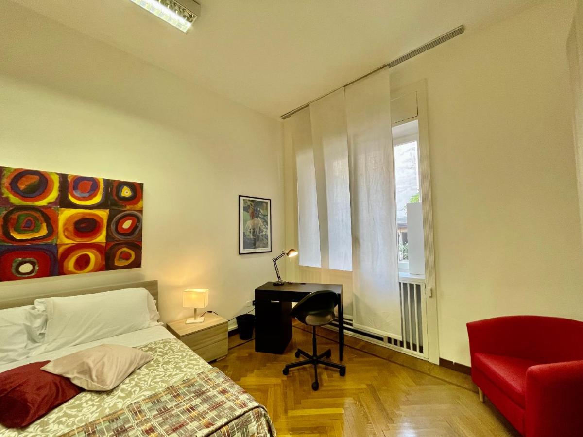 Central Apartment - Housity