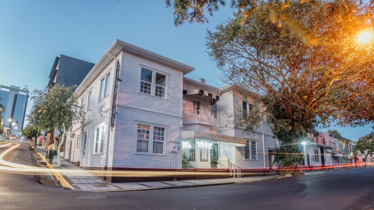 Suitetrails - Hotel Dunn Inn