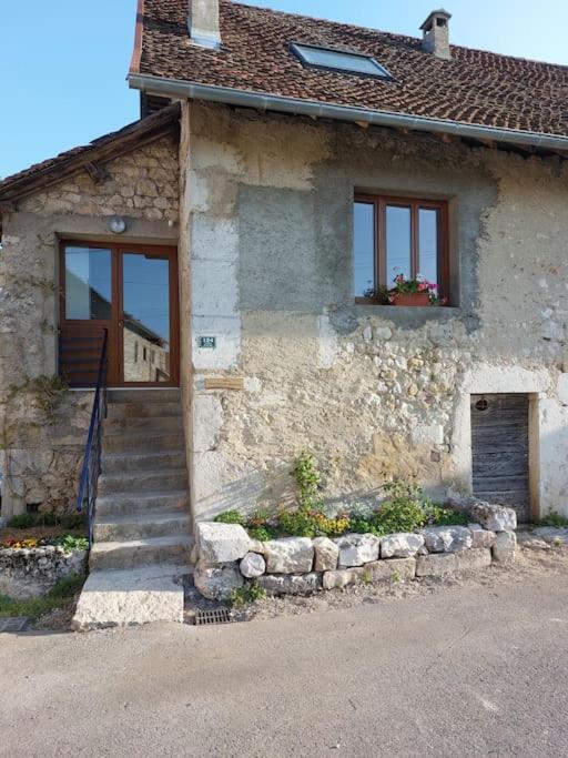 Gîte 4 personnes avec extérieur - Housity