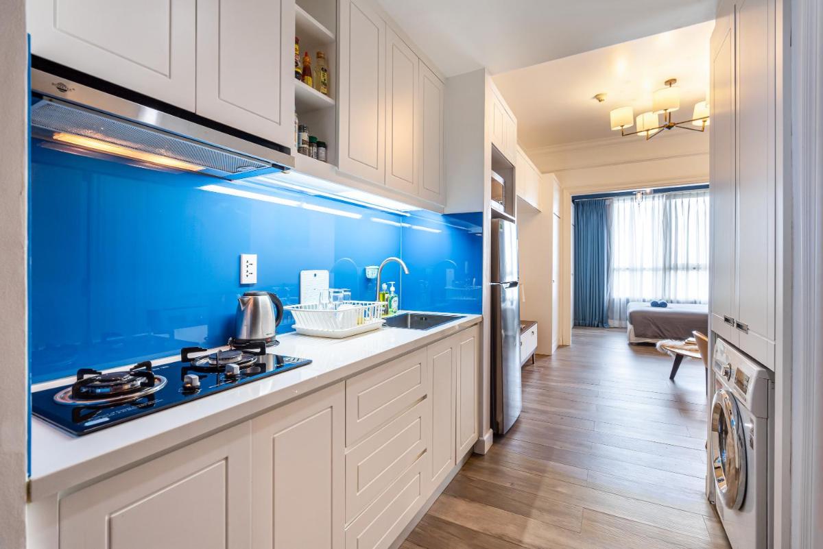 The Manor 2 Luxury Apartment Free roof top pool - Housity