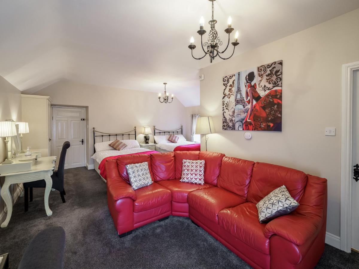 McCarthy's B&B - Housity