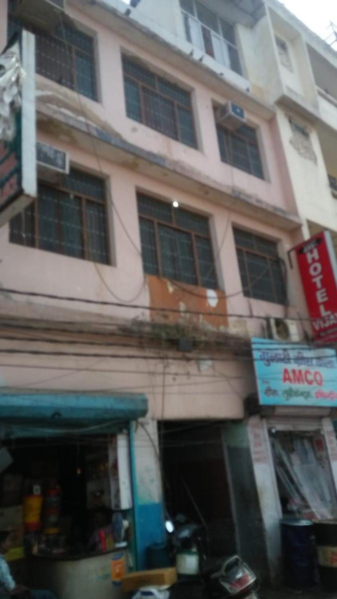 Hotel Vijay by WB Inn - Housity