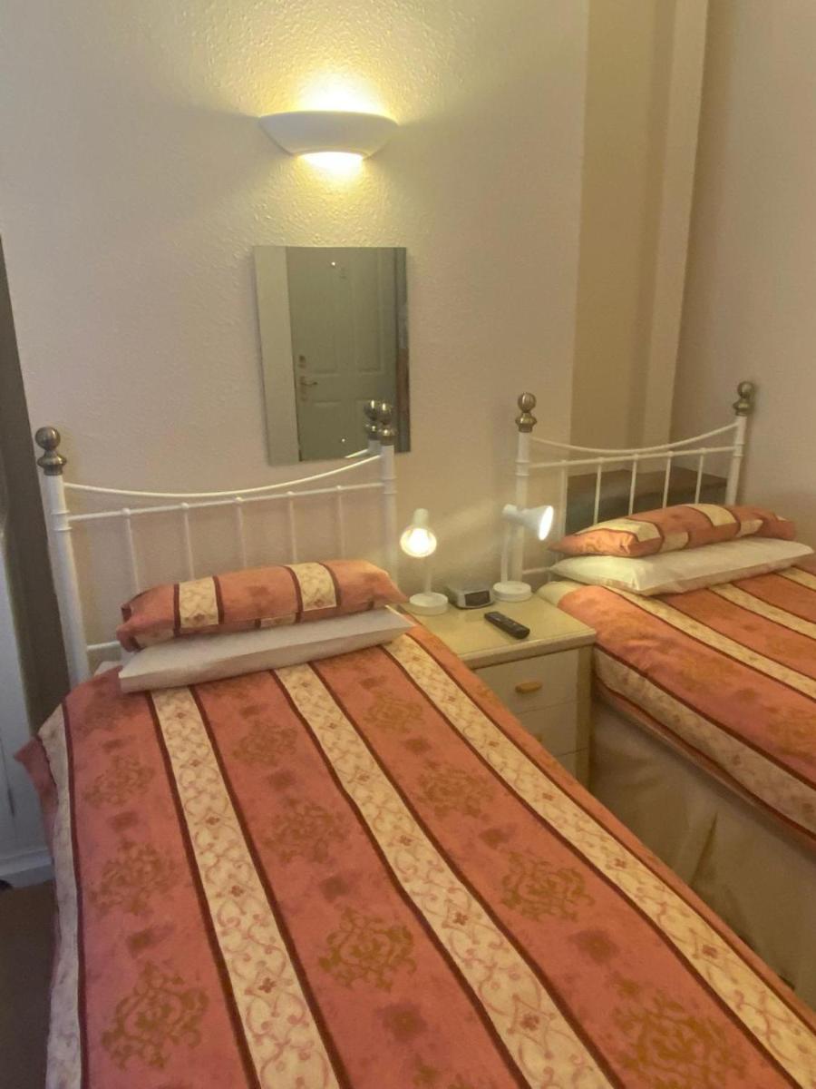 Landguard Lodge - Housity